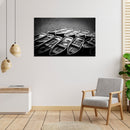 Cuadro Decorativo Blanco y negro, botes en el muelle