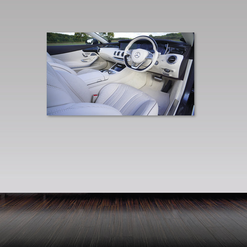 Cuadro Decorativo Interiores blanco de vehículo deportivo