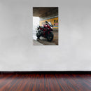 Cuadro Decorativo Moto debajo del puente