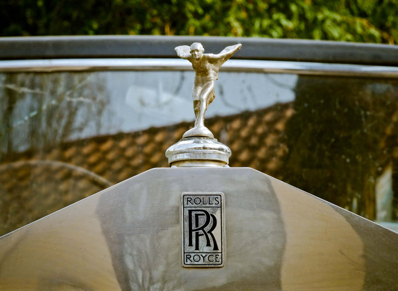 Cuadro Decorativo Ornamento Dorado Rolls Royce clásico